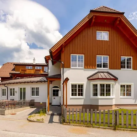 Modern Right Next To The Lift Sankt Margarethen im Lungau