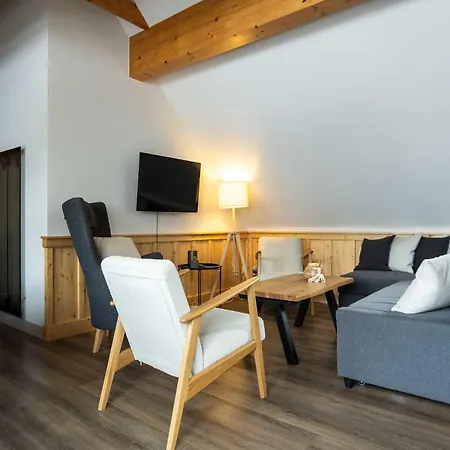 Modern Right Next To The Lift *