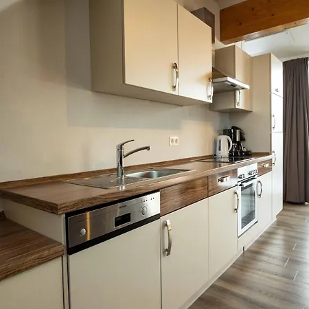 Modern Right Next To The Lift ザンクト・マルガレーテン・イム・ルンガウ