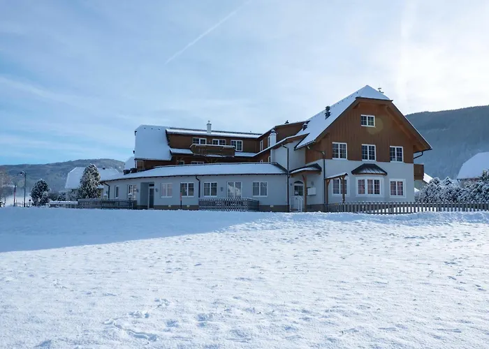 Modern Right Next To The Lift Sankt Margarethen im Lungau